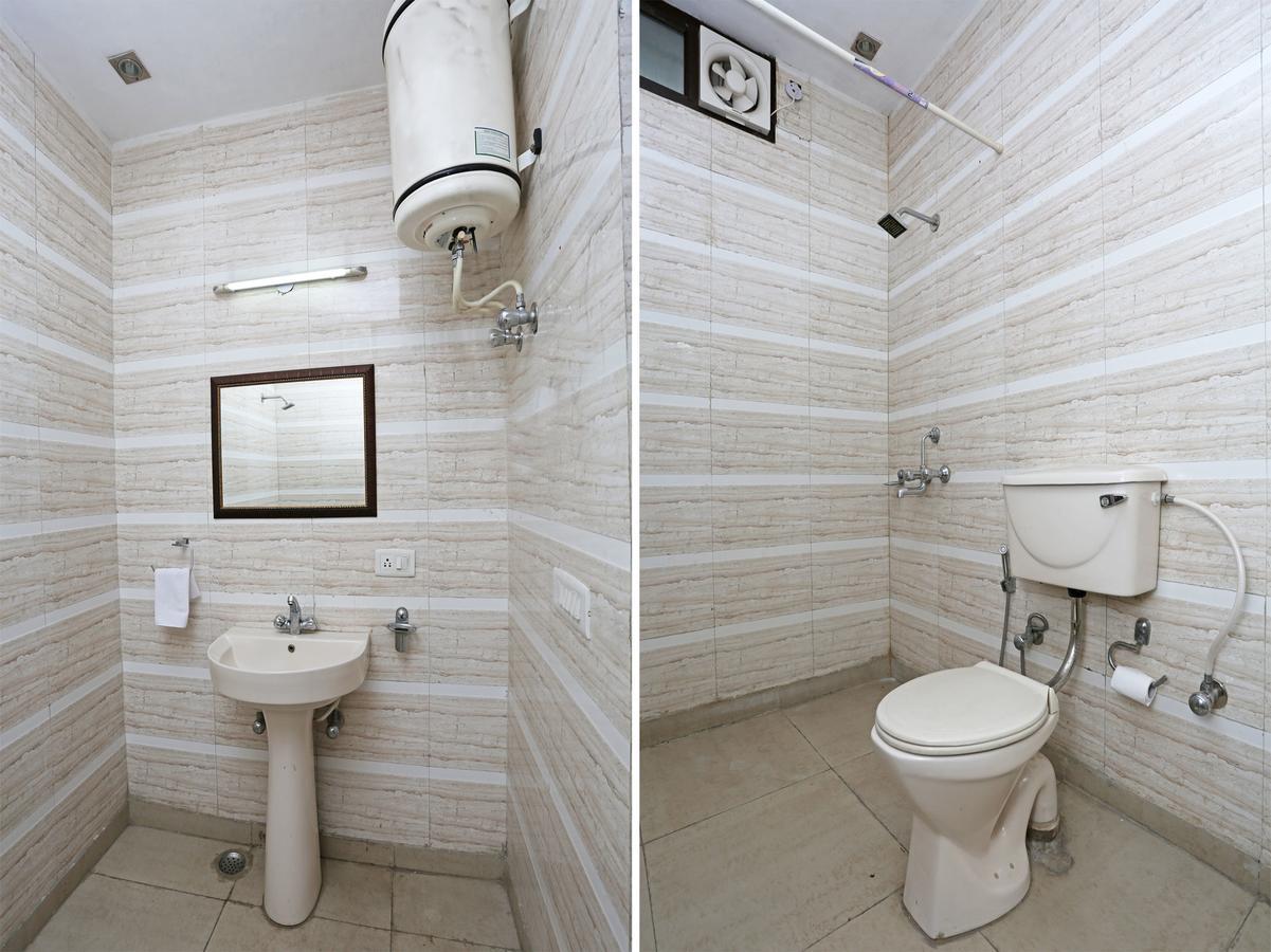 Oyo 10257 Hotel Lotus Park Гургаон Екстериор снимка