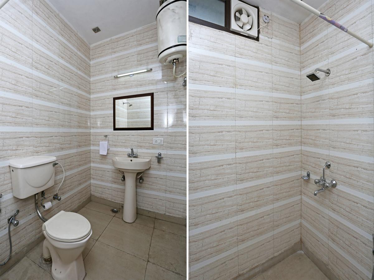 Oyo 10257 Hotel Lotus Park Гургаон Екстериор снимка