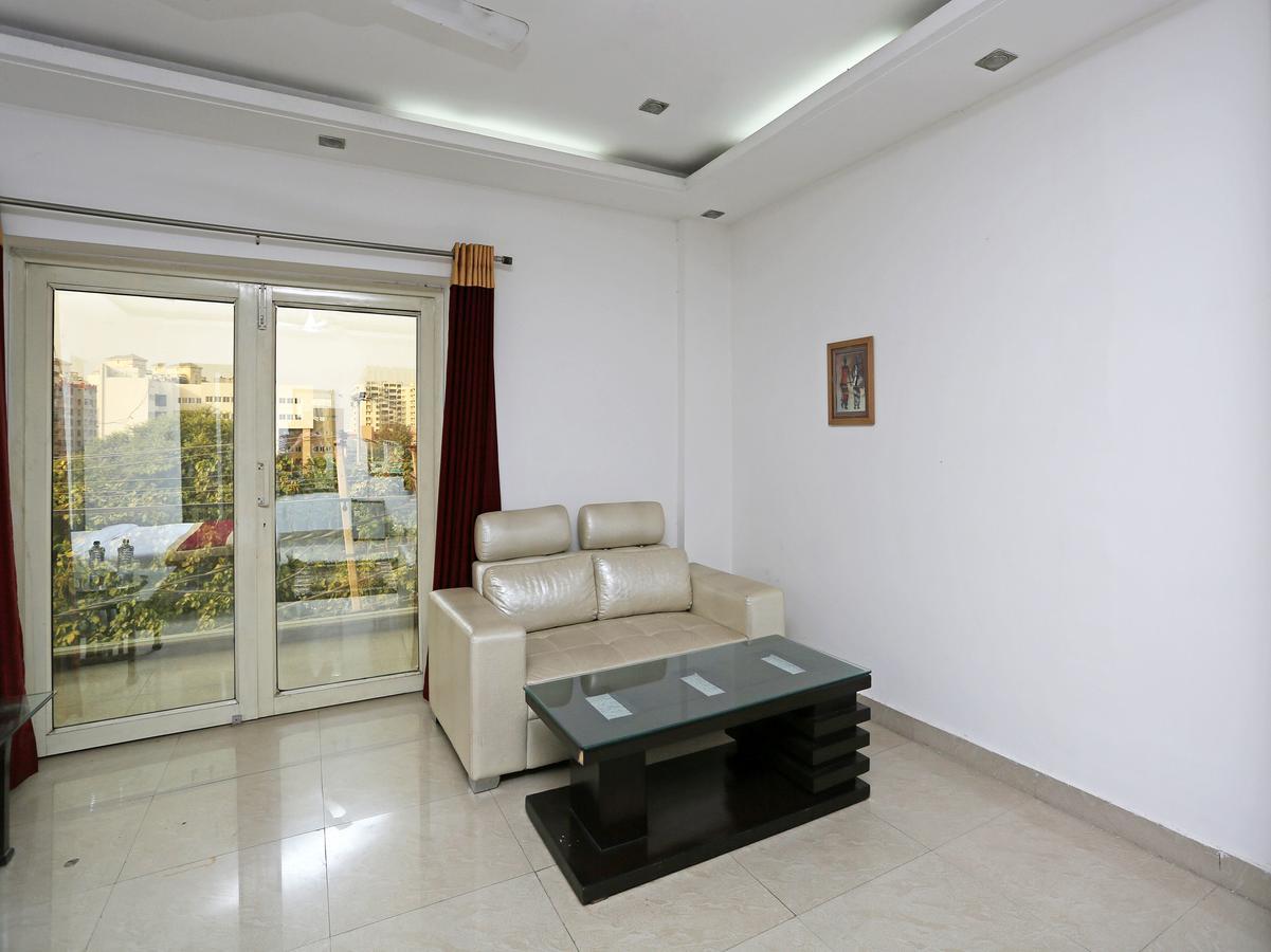 Oyo 10257 Hotel Lotus Park Гургаон Екстериор снимка