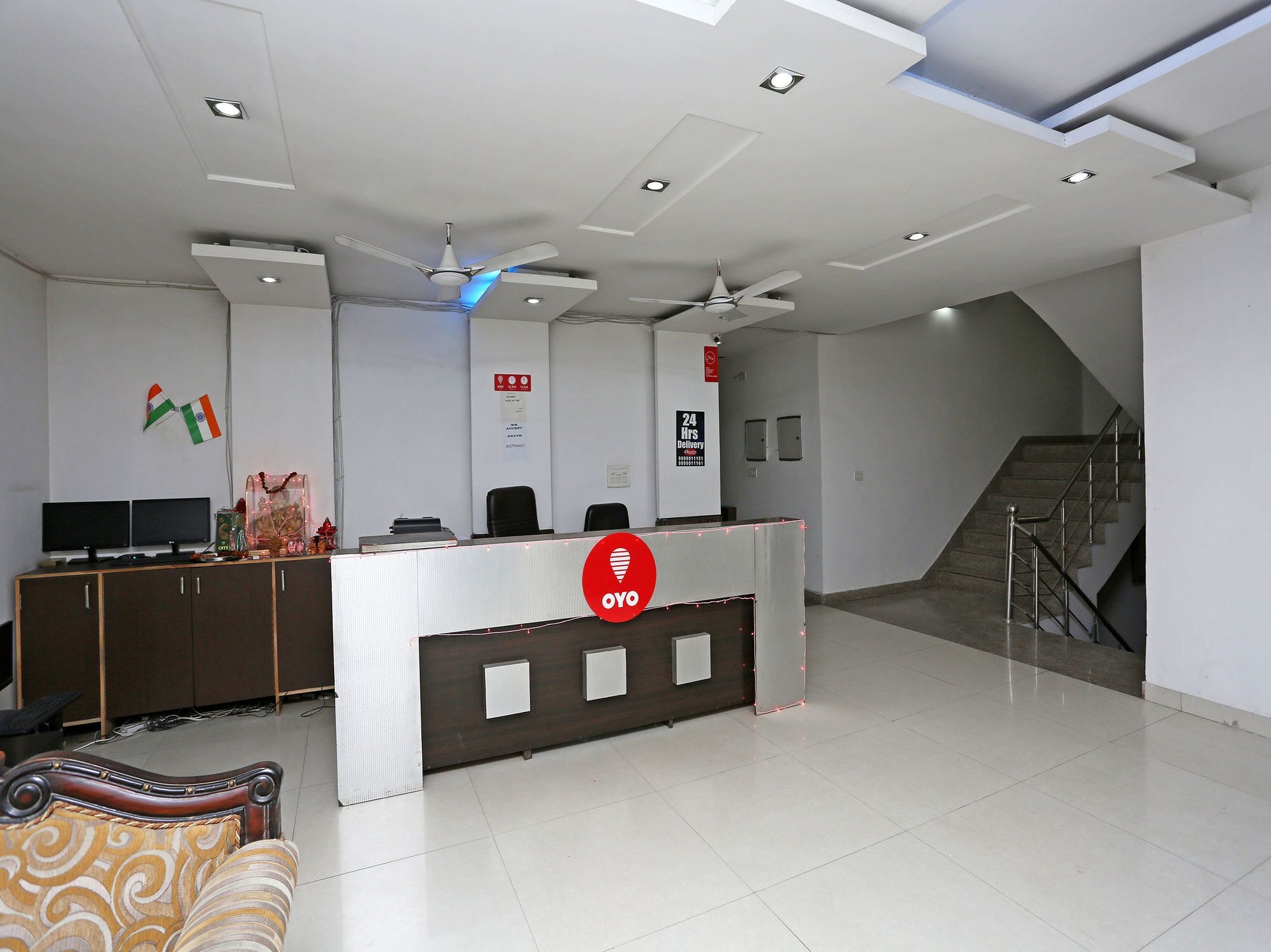 Oyo 10257 Hotel Lotus Park Гургаон Екстериор снимка