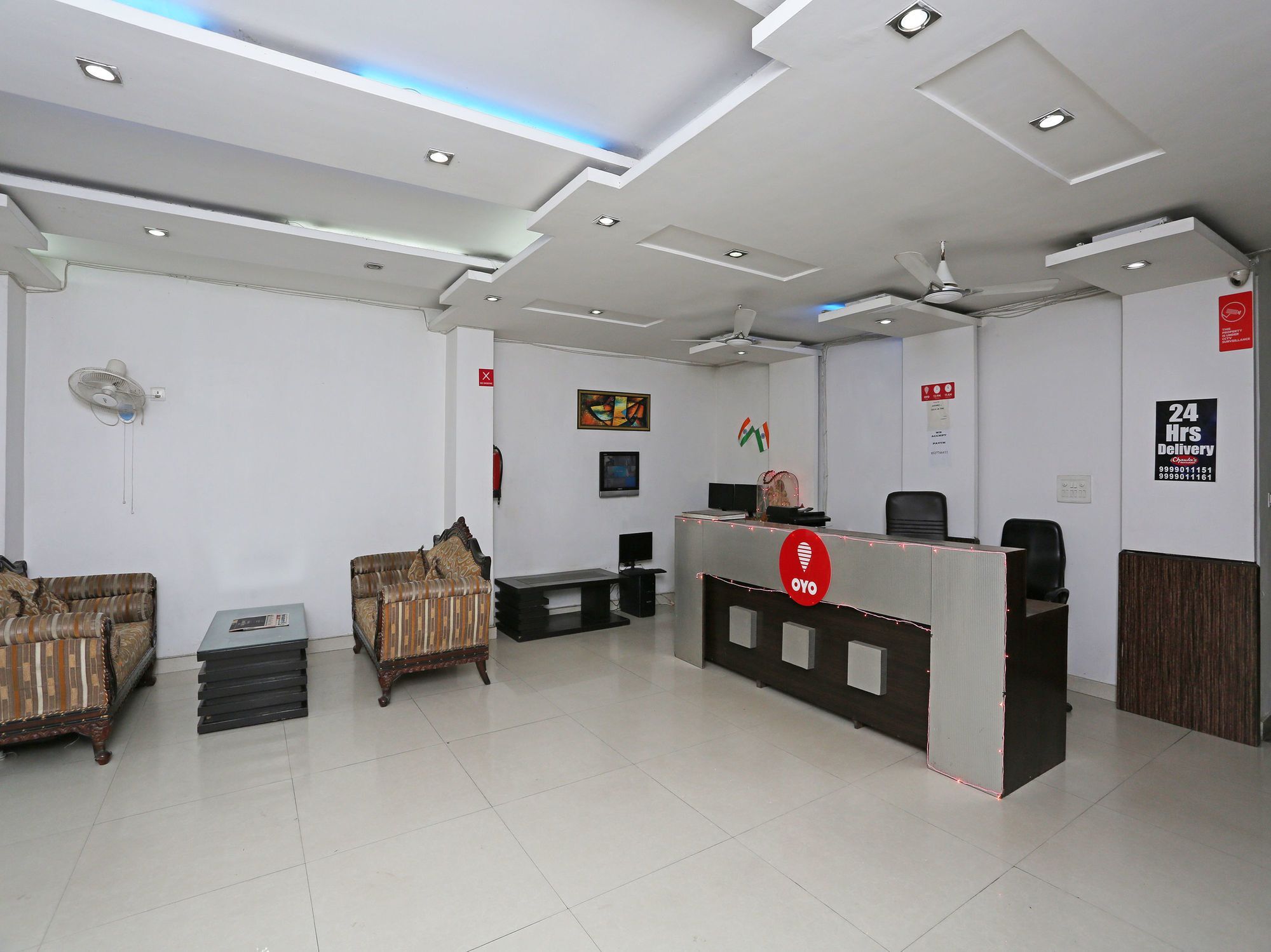 Oyo 10257 Hotel Lotus Park Гургаон Екстериор снимка